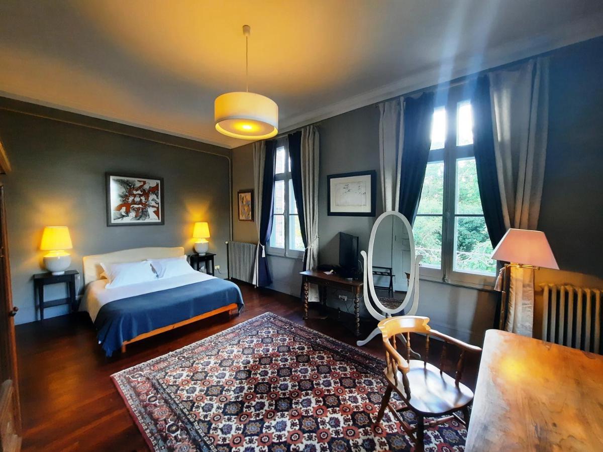 مبيت وإفطار فيرنوي ديفري ديتون Manoir Des Tuileries Du Buisson المظهر الخارجي الصورة