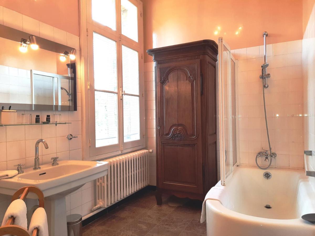 مبيت وإفطار فيرنوي ديفري ديتون Manoir Des Tuileries Du Buisson المظهر الخارجي الصورة